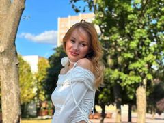 CatherineCook - blond female webcam at LiveJasmin