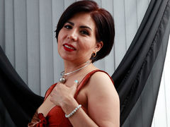 SweetCatheryne - female with brown hair and  big tits webcam at LiveJasmin