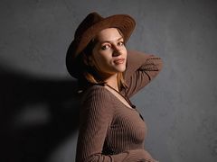 CathyBarnes - blond female webcam at LiveJasmin