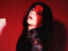 CecileKaszuba - female with black hair webcam at LiveJasmin