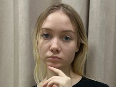 CecilyBurnard from LiveJasmin