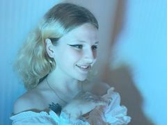 CelesteForman - blond female webcam at LiveJasmin