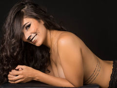 CelesteGray - female with black hair webcam at LiveJasmin