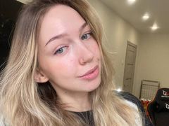 CelineAmack from LiveJasmin