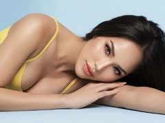 ChandriaDiamond - shemale with black hair webcam at LiveJasmin