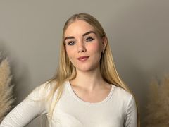 ChanellDunsworth from LiveJasmin