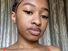 ChanillaChani from LiveJasmin