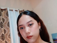 ChannelWatson - female with brown hair webcam at LiveJasmin