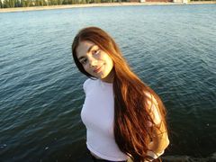 CharityRobes from LiveJasmin