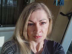 CharlenePearl from xLoveCam