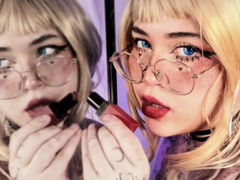 CharlotteBennett from LiveJasmin