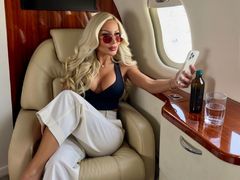 MisssCharlotte - blond female with  big tits webcam at LiveJasmin