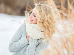 Charmingsoulmate - female with brown hair and  big tits webcam at LiveJasmin