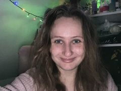 CheriBom - female webcam at LiveJasmin