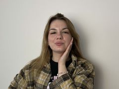CherlyMarkes from LiveJasmin