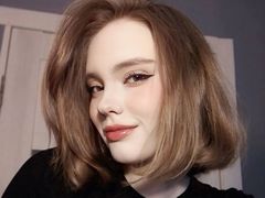 CherrylWyze from LiveJasmin