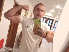 ChevalMafieux from LiveJasmin