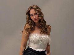 ChloeAudley from LiveJasmin