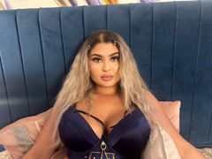 ChloeBellamie from LiveJasmin