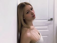 ChloeElegia from LiveJasmin
