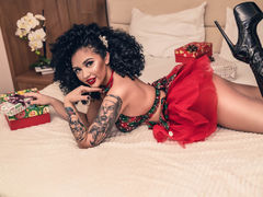 ChloeJoyce - female with black hair and  big tits webcam at LiveJasmin