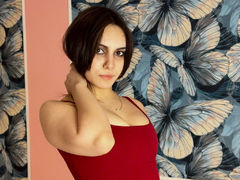 ChloeRavens - blond female webcam at LiveJasmin