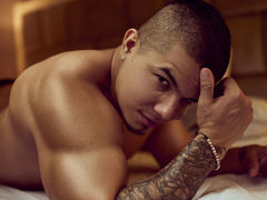 ChrisFoxHandsome from LiveJasmin