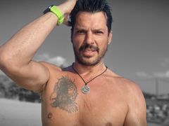 ChristianFlirt from LiveJasmin