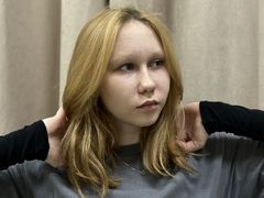 ChrissyMcNealy - blond female webcam at LiveJasmin