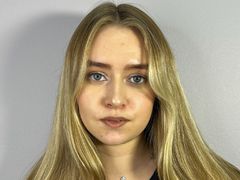 ChristiKaak from LiveJasmin