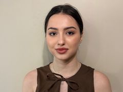 ChristinaTrevers - female with brown hair webcam at LiveJasmin
