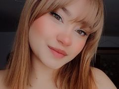 ChristinaWhitt - female with red hair webcam at LiveJasmin