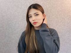 ChristineJaysura from LiveJasmin