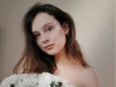 ChristyBright - female with brown hair webcam at LiveJasmin