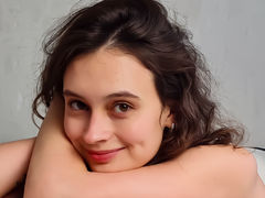 ChristyBright - female with brown hair webcam at LiveJasmin