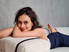 ChristyBright - female with brown hair webcam at LiveJasmin