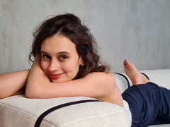 ChristyBright - female with brown hair webcam at LiveJasmin