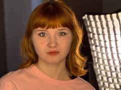 ChrystalTapley from LiveJasmin