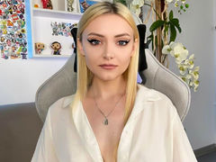 CindyFors - blond female webcam at LiveJasmin