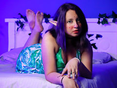 CinthiaWein - female with black hair and  big tits webcam at LiveJasmin