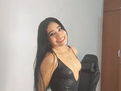 ClaraPonse - female with black hair and  small tits webcam at LiveJasmin
