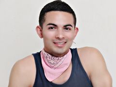 ClarkBIG - male webcam at LiveJasmin
