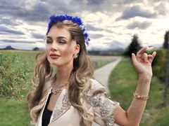 ClaudiaBrown from LiveJasmin