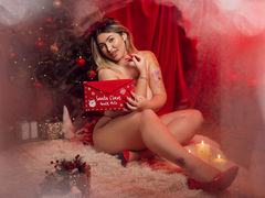 LorisNova - blond female with  big tits webcam at LiveJasmin