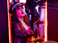 CleodoraNoir from LiveJasmin