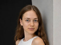 CleoraClouden from LiveJasmin