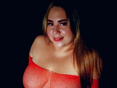 CloeGrecoo - female with black hair webcam at LiveJasmin