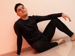 Colinlewis from LiveJasmin