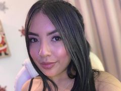 LauraConnor - female with brown hair and  big tits webcam at xLoveCam