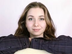 CoraKuwana from LiveJasmin